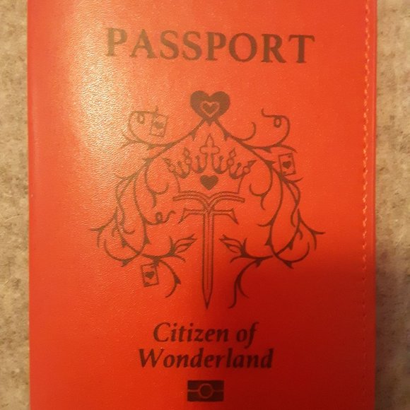 FairyLoot Accessories - FairyLoot Wonderland Passport Cover FairyLoot Accessories - FairyLoot Wonderland Passport Cover